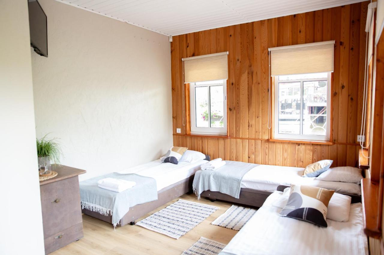Melynojo Karpio Barza Hotell Kinty Exteriör bild